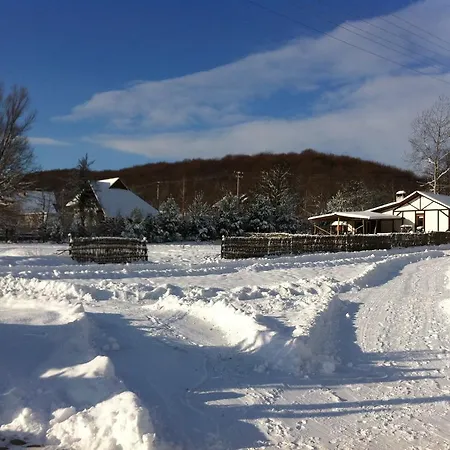 Parque de vacaciones Tsisarske Urochyshe Rozgirche