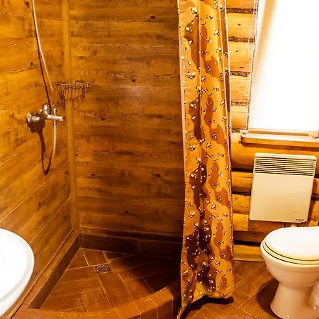 Aldeamento Turístico Tsisarske Urochyshe Rozgirche