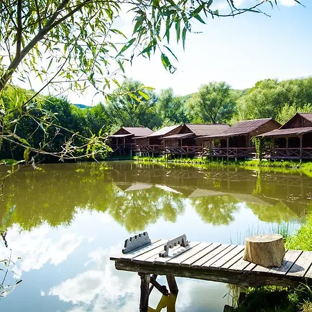 цисарское урочище База отдыха