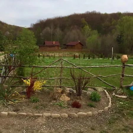 цисарское урочище База отдыха *