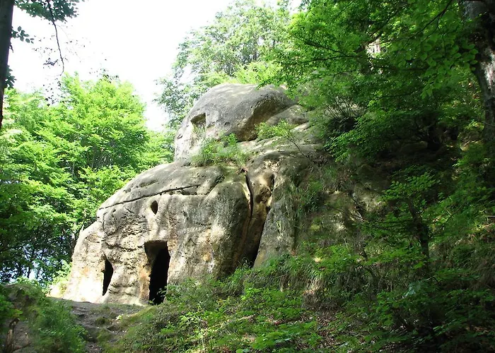 Üdülőpark Tsisarske Urochyshe Rozhircse