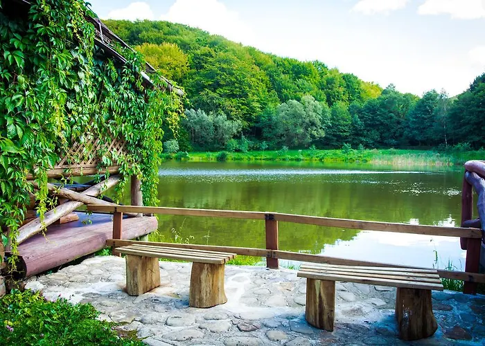Üdülőpark Tsisarske Urochyshe Rozhircse