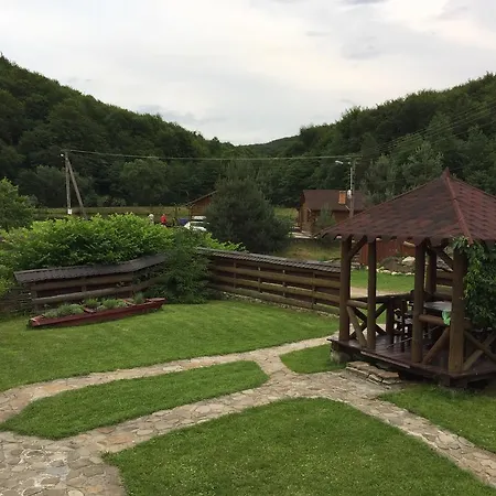 פארק נופש Tsisarske Urochyshe *