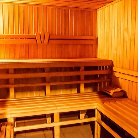 Tsisarske Urochyshe *