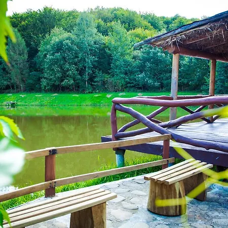 Tsisarske Urochyshe פארק נופש *