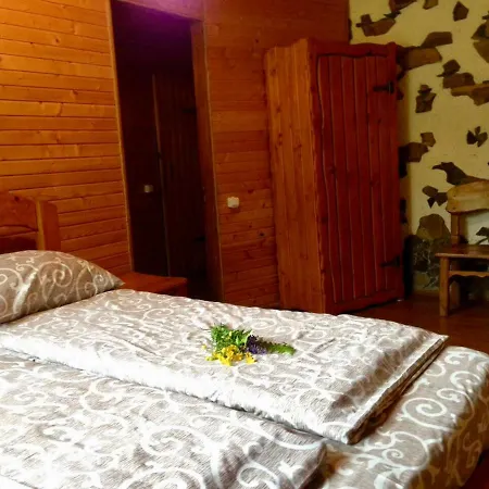 Tsisarske Urochyshe פארק נופש Rozgirche